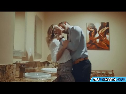 ❤️ ווען אַ באַסטי בלאָנדע סידוס איר אין אַ ציבור אָפּטריט ❤❌ נאָר פּאָרן ביי yi.villagesexvideos.ru ☑